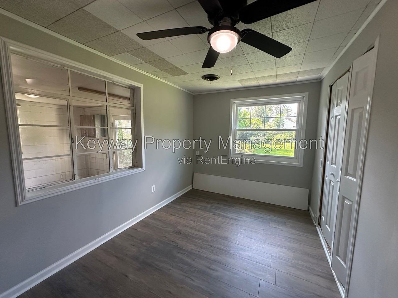 528 Grant Ave - Photo 7 of 8