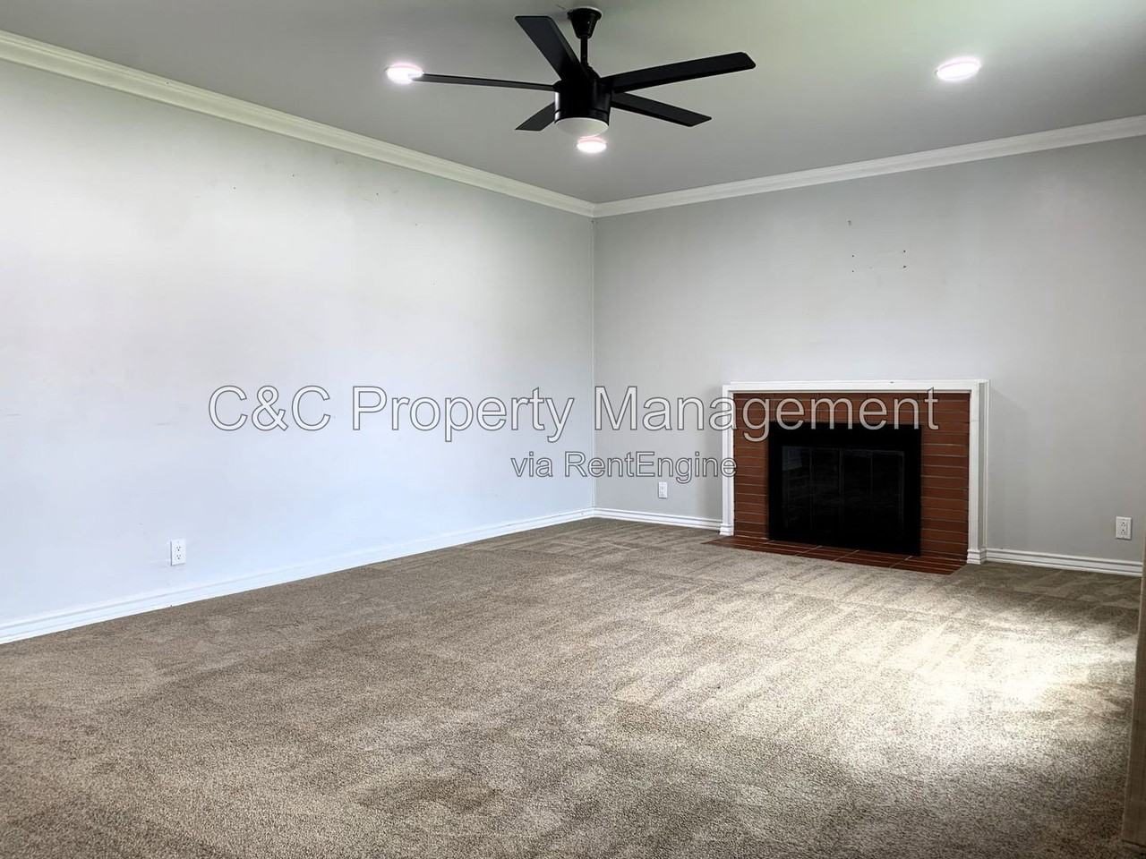 21925 Vernetti Way - Photo 2 of 18