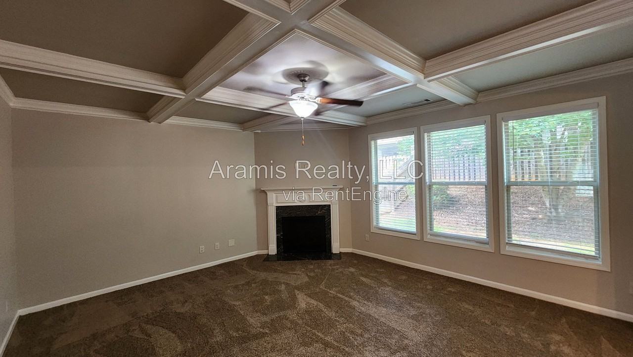 5258 Cactus Cove Ln - Photo 3 of 12