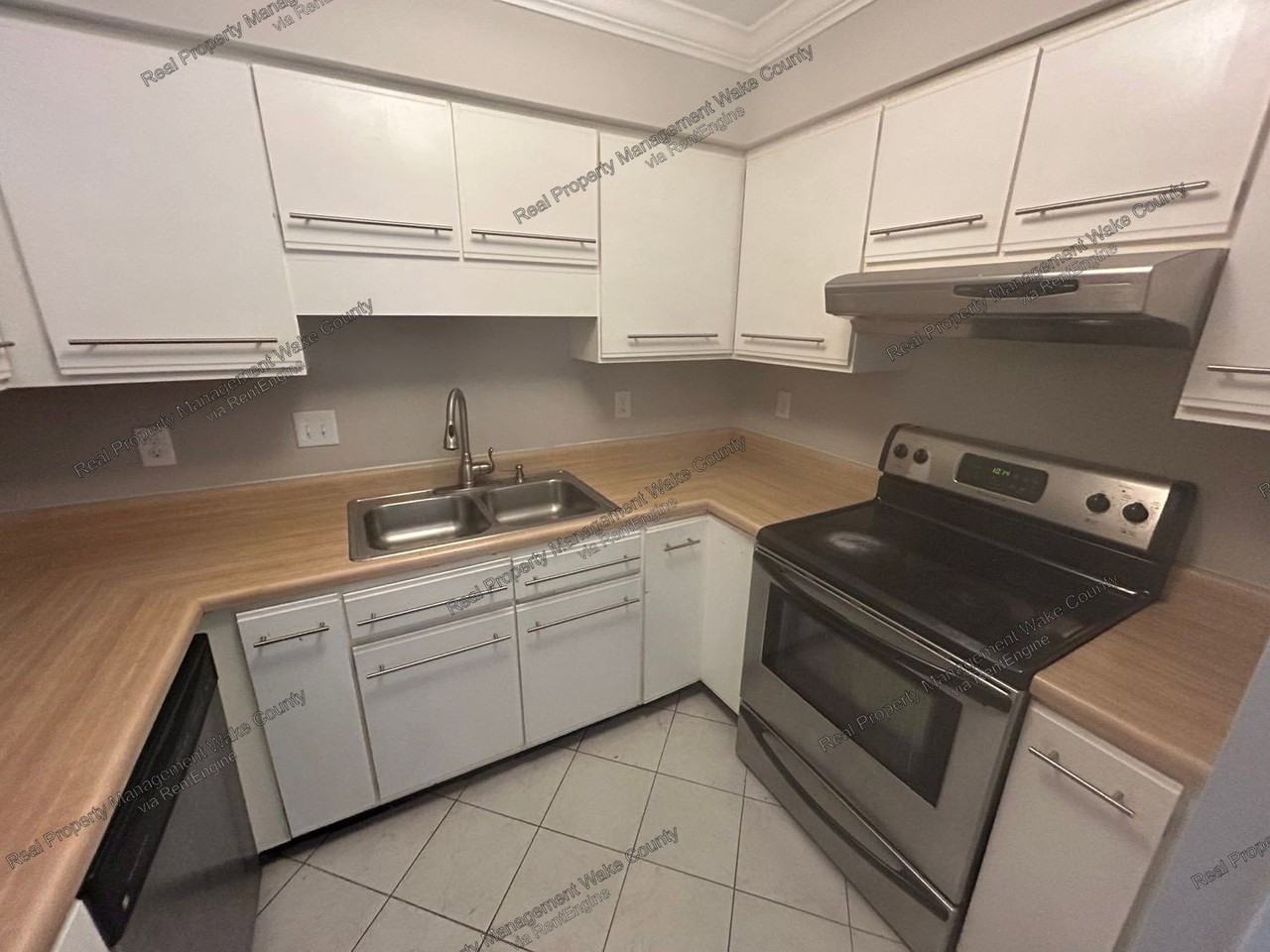 5612 Hamstead Xing - Photo 5 of 33