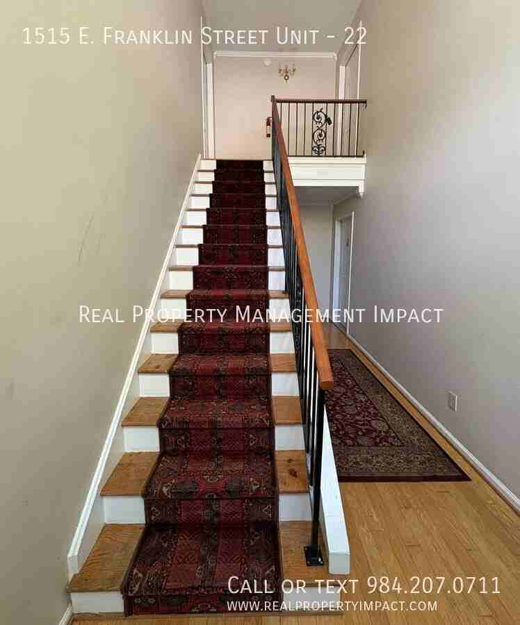 1515 E Franklin St #22 - Photo 6 of 35
