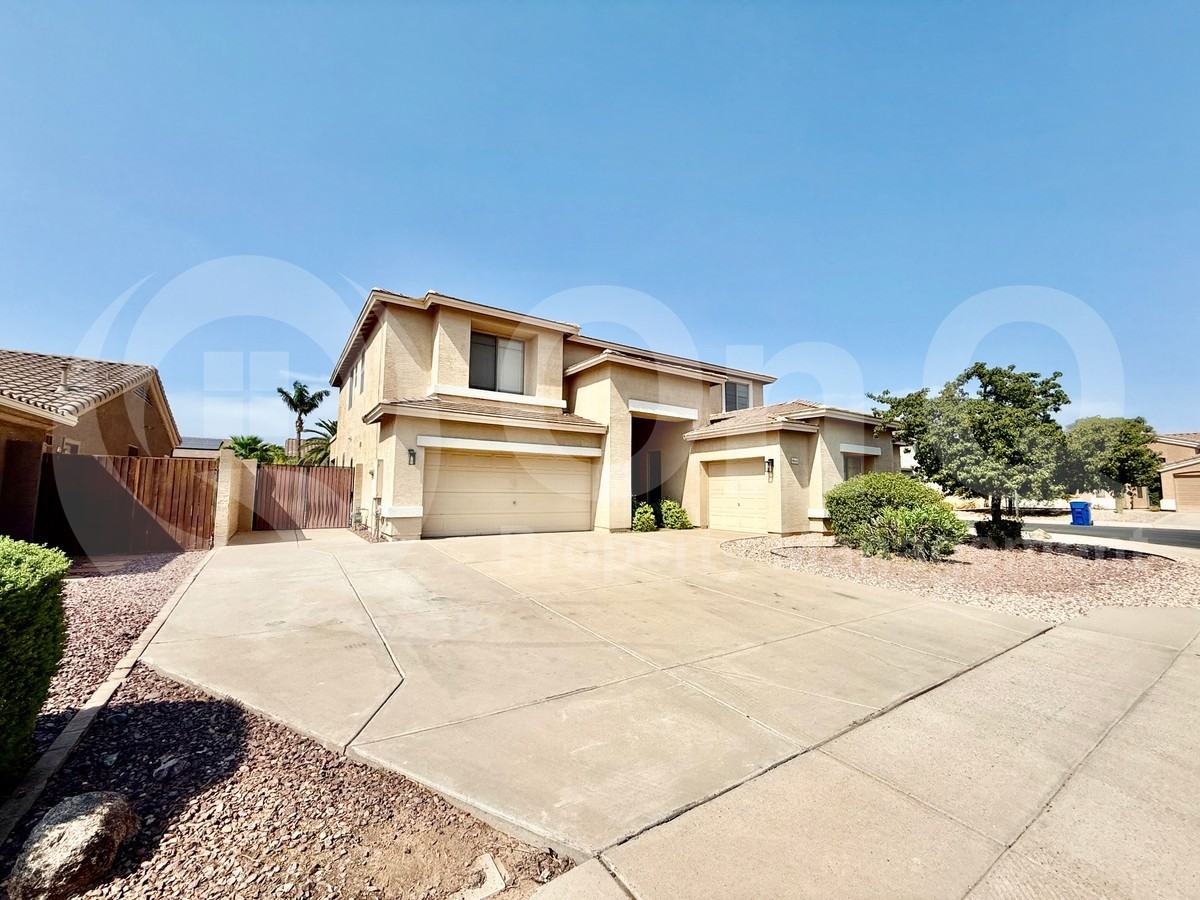9940 E Medina Ave - Photo 4 of 35