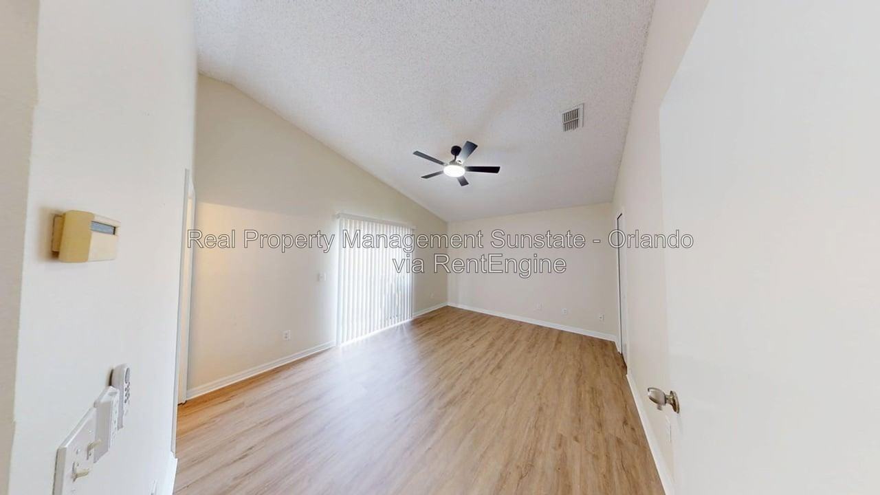 9711 Red Clover Ave - Photo 5 of 13