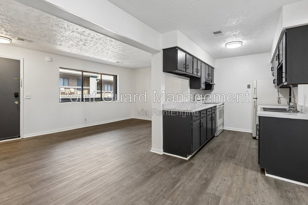 4216 Frances St #44