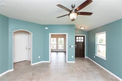 750 Tumlinson Fort Way - Photo 6 of 50