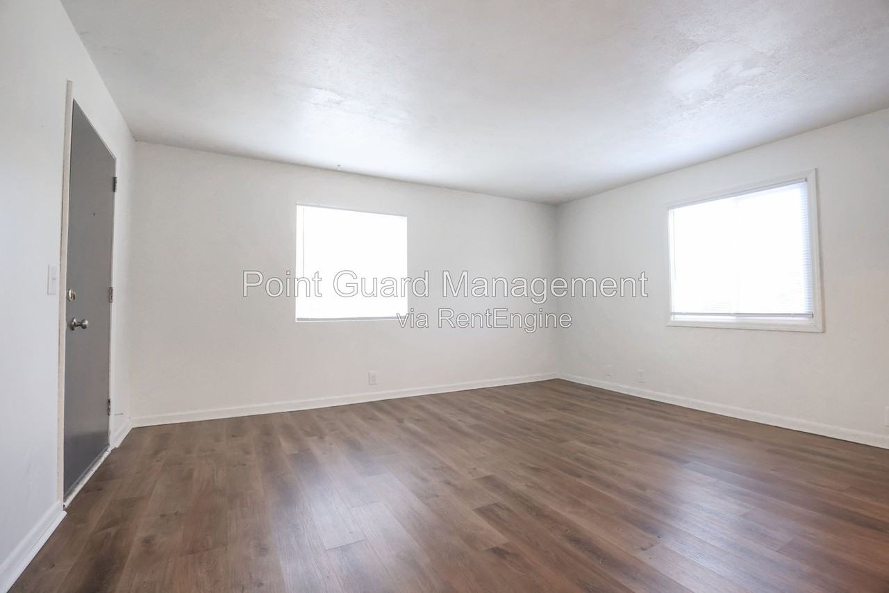 2708 N 75th St #24 - Photo 3 of 21