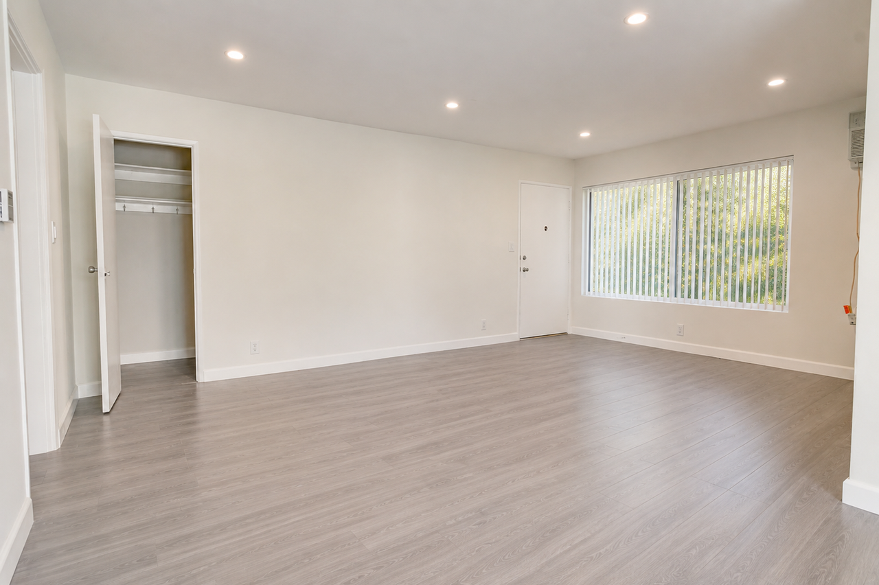 1469 Canfield Luxury Investments LLC - Photo 6 of 20