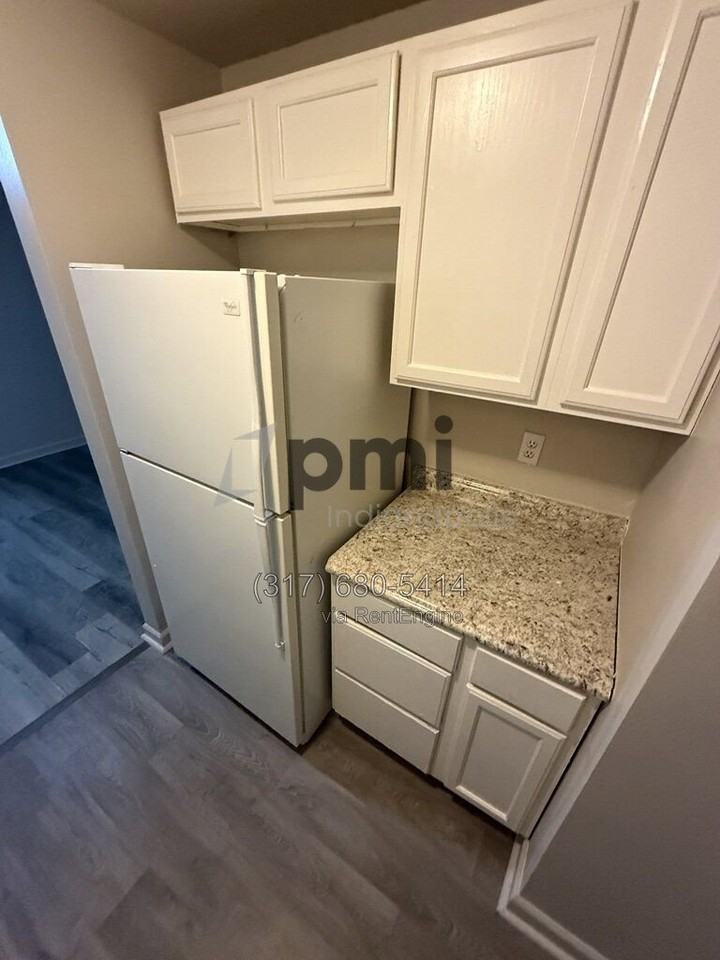 6220 E 11th St #103 - Photo 5 of 24