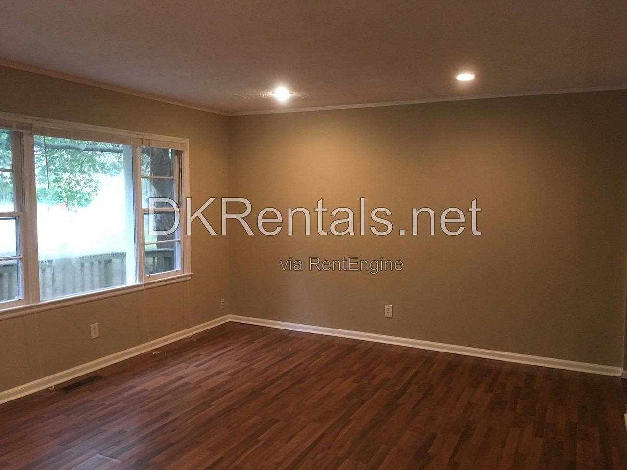 808 Meadow Pl - Photo 6 of 24