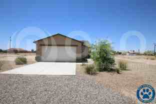 3750 N San Carlos Dr - Photo 1 of 1