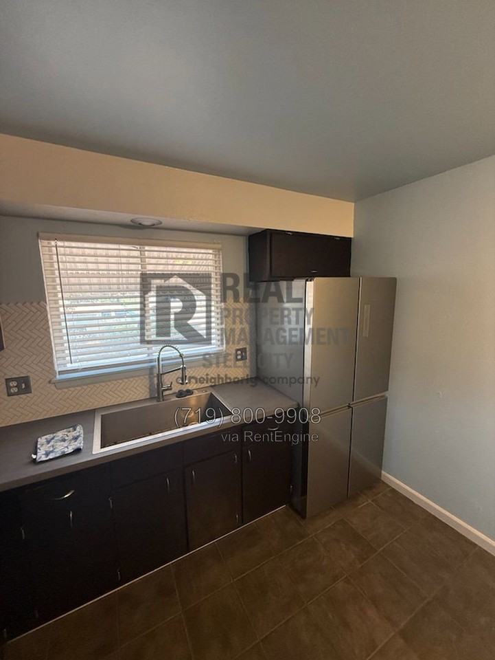 511 W Evans Ave - Photo 7 of 18