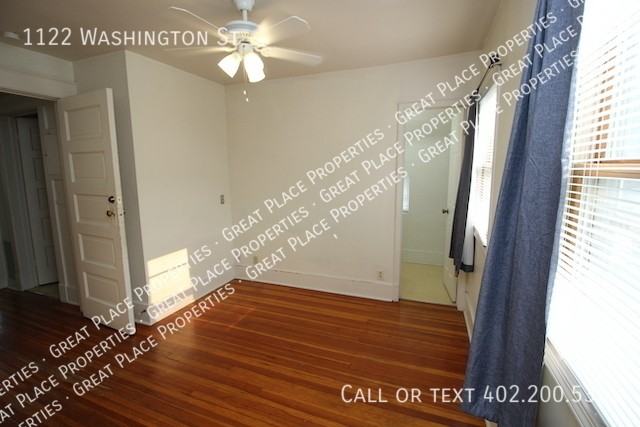 1122 Washington St - Photo 6 of 25