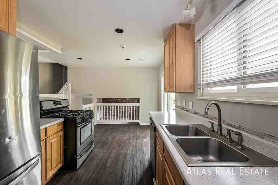 17896 E Carolina Pl - Photo 4 of 22