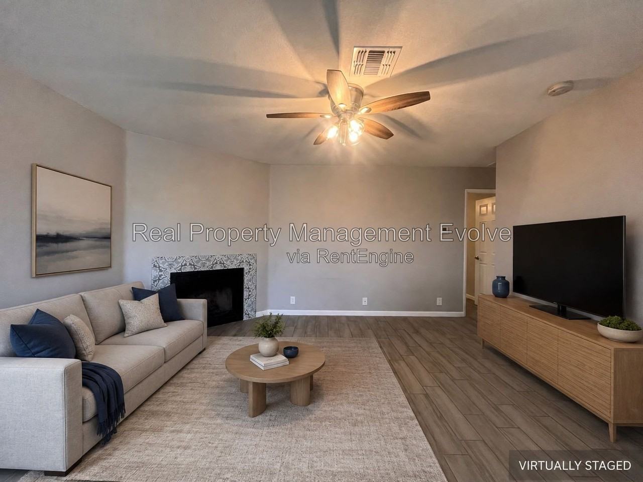 408 W Blackhawk Dr #1 - Photo 3 of 28