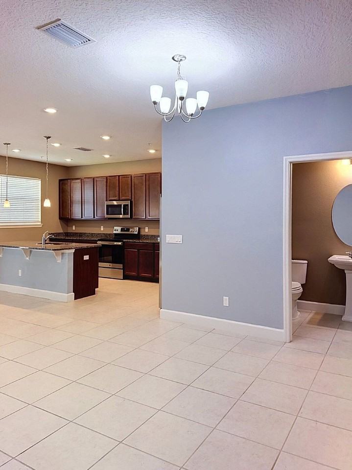 936 Grand Wildmere Cv - Photo 4 of 19