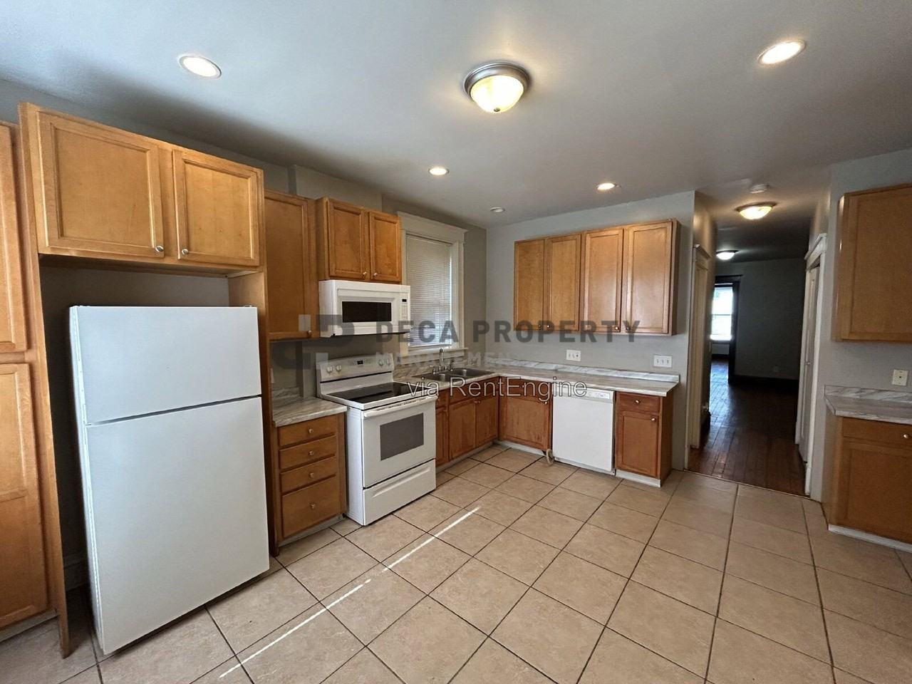4546 Virginia Ave - Photo 7 of 17