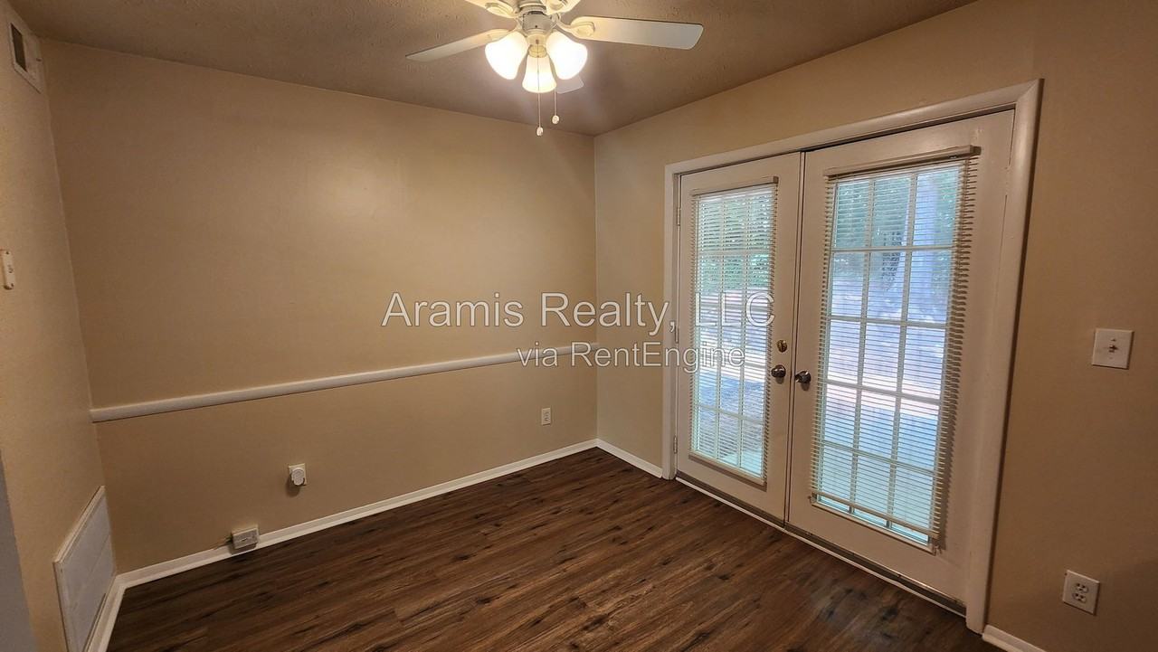 2320 Highpoint Rd #1 - Photo 3 of 11