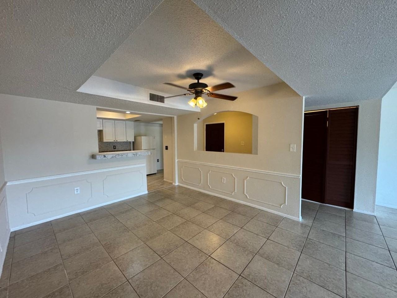 4575 S Texas Ave #109 - Photo 4 of 22