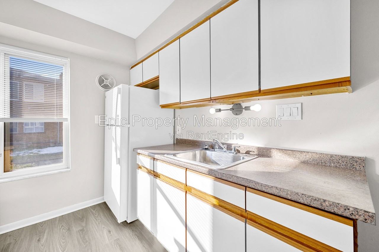 24563 Kelly Rd #3 - Photo 3 of 11