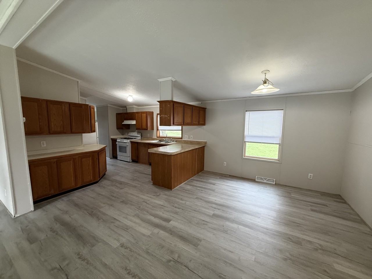 260 Timber Ln - Photo 3 of 10