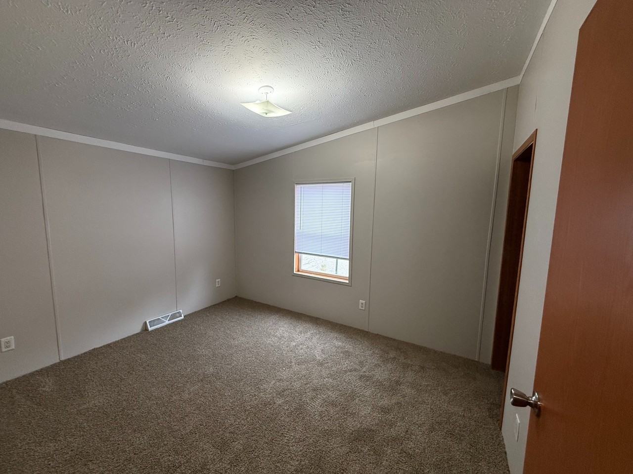260 Timber Ln - Photo 5 of 10