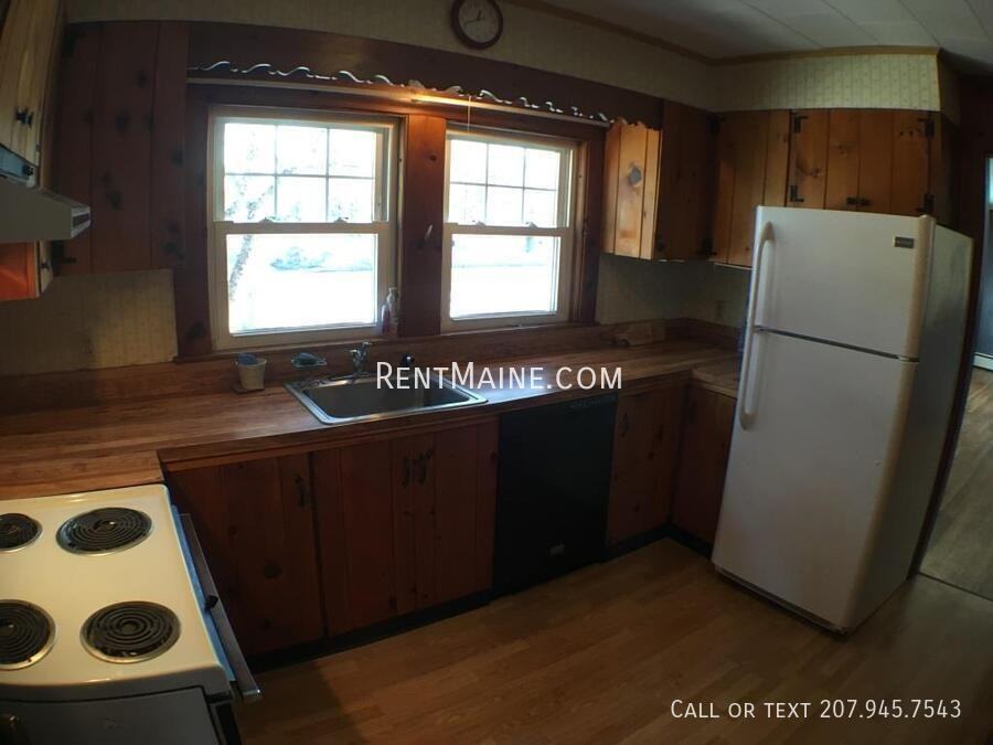 36 Western Ave - Photo 2 of 15