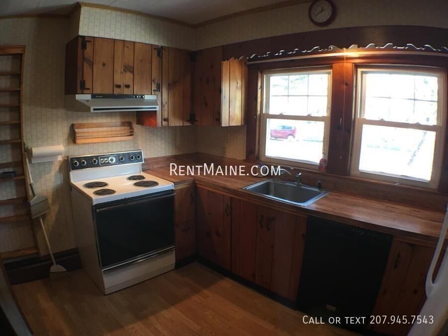 36 Western Ave - Photo 3 of 15