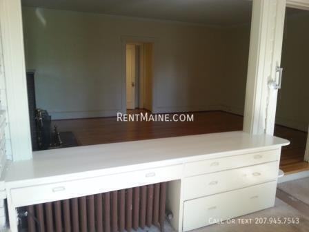 441 Union St #1 - Photo 4 of 8