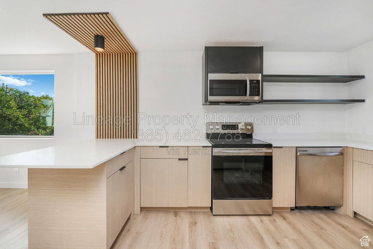 288 E Downington Ave - Photo 4 of 14