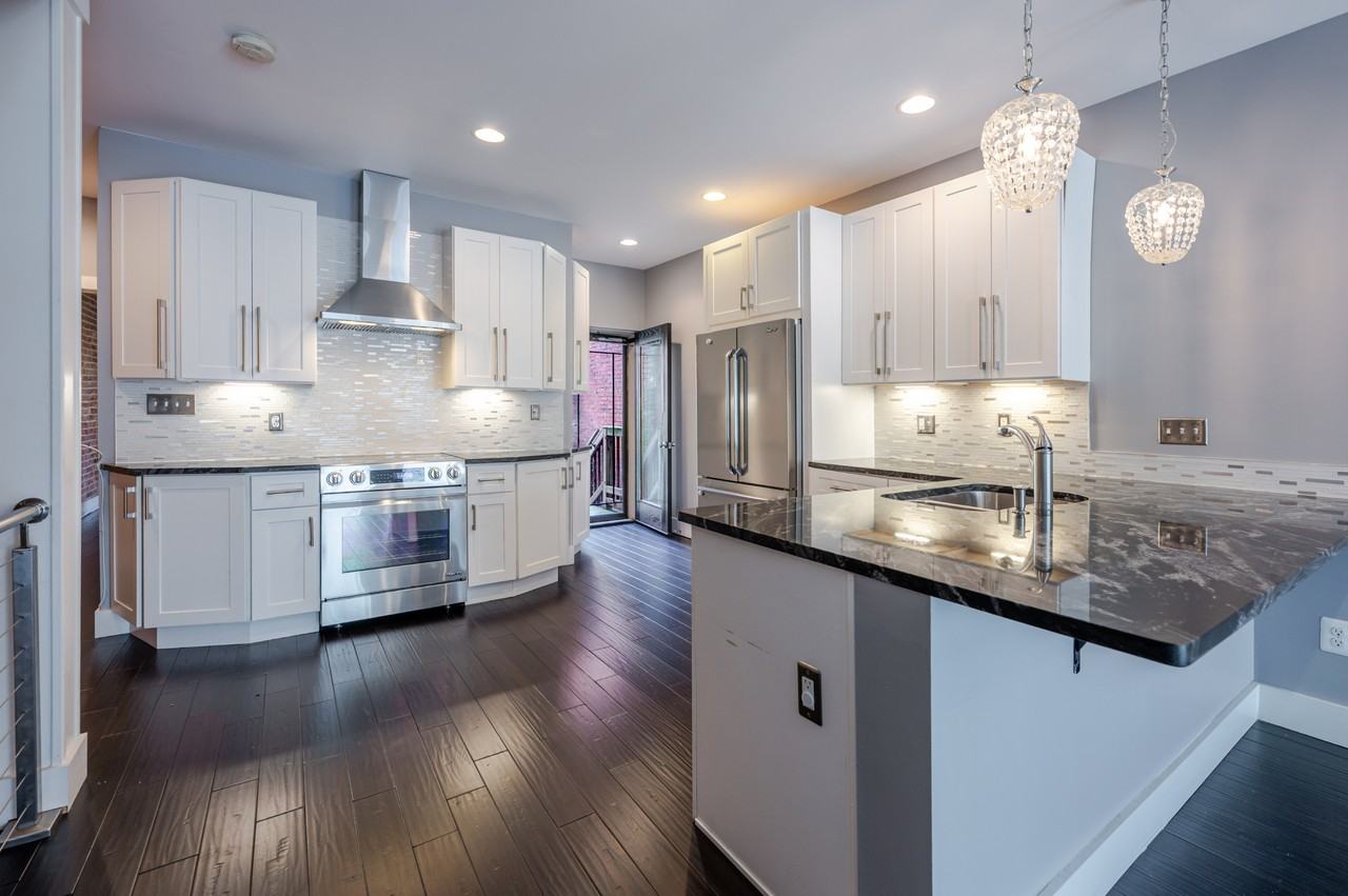 3528 13th St Nw #1 - Photo 5 of 43
