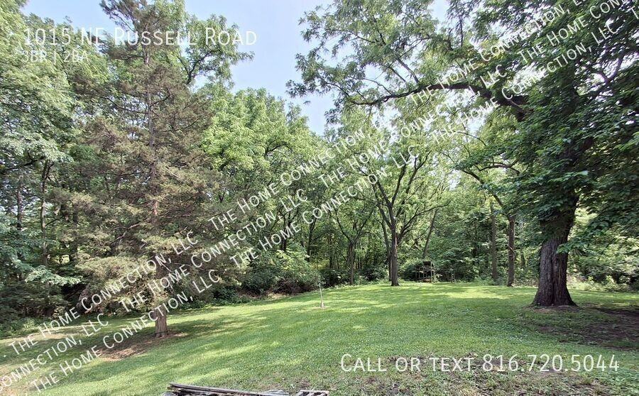 1015 Ne Russell Rd - Photo 4 of 26