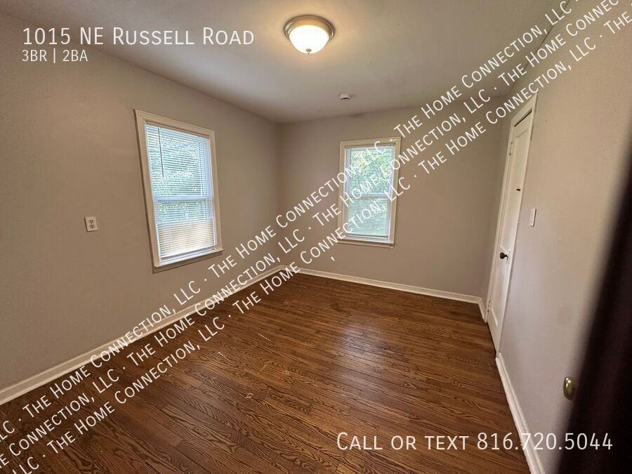 1015 Ne Russell Rd - Photo 7 of 26