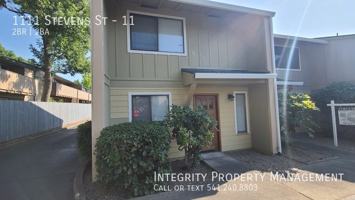 featured image of 1111 Stevens St #11