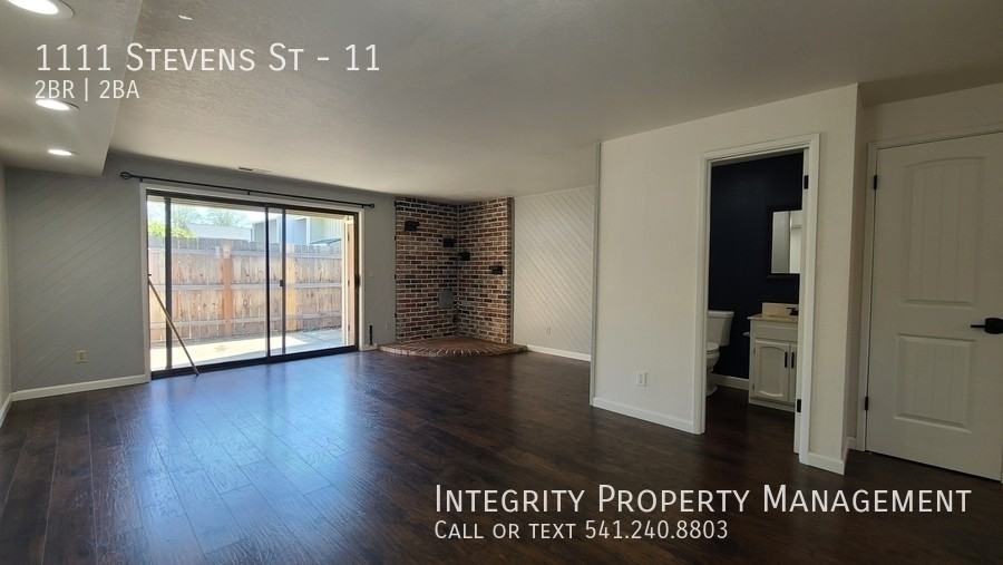 1111 Stevens St #11 - Photo 3 of 20