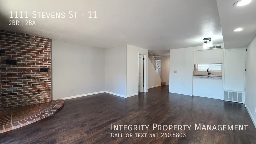 1111 Stevens St #11 - Photo 4 of 20