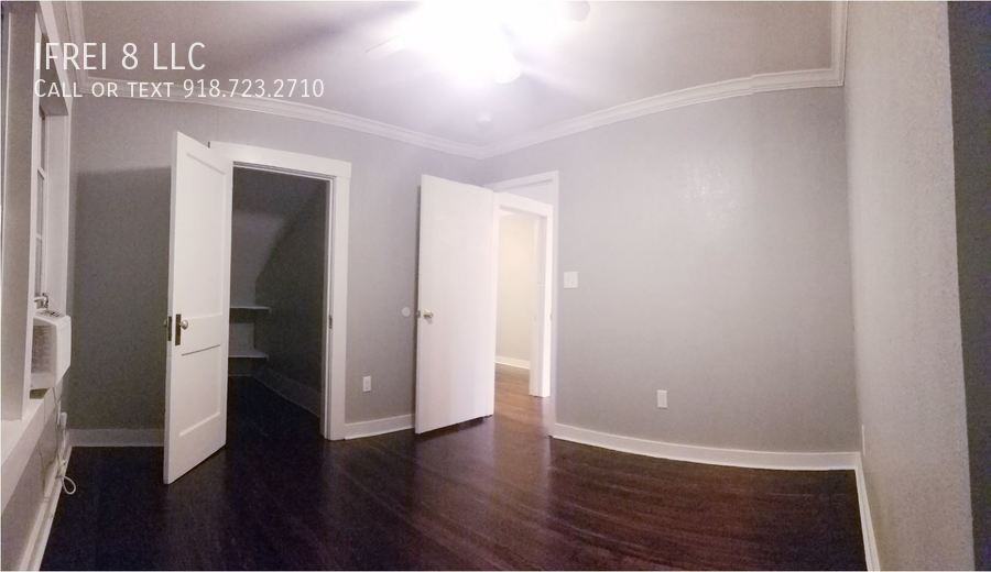 105 N Xanthus Ave - Photo 6 of 11