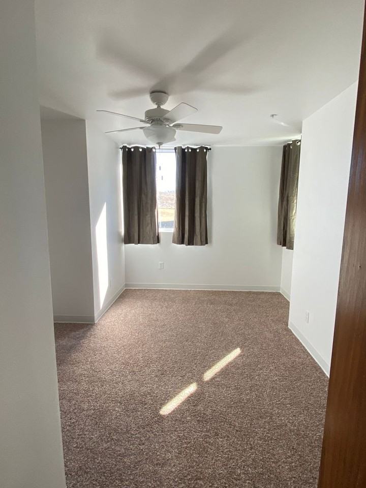 Deer Creek Apartments - Photo 2 of 5