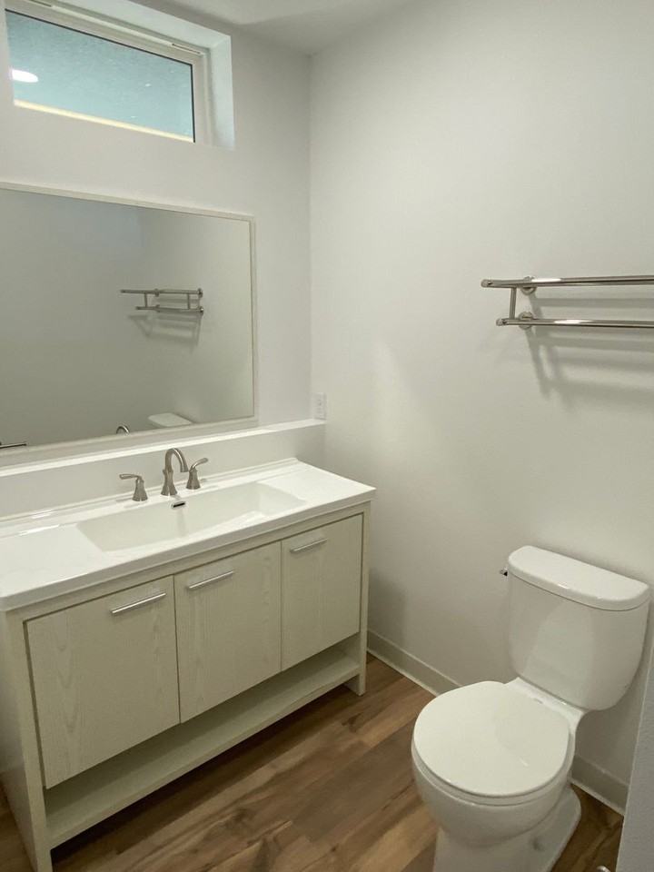 Deer Creek Apartments - Photo 3 of 5