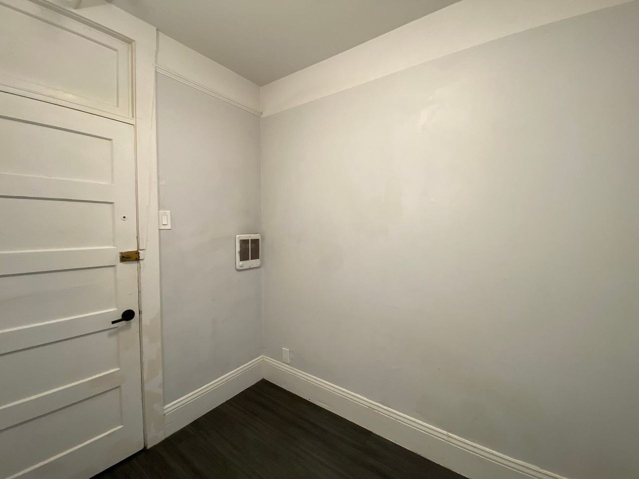 668 Clay St #69 - Photo 2 of 8