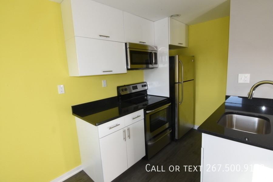 1924 Geary St #6 - Photo 4 of 12
