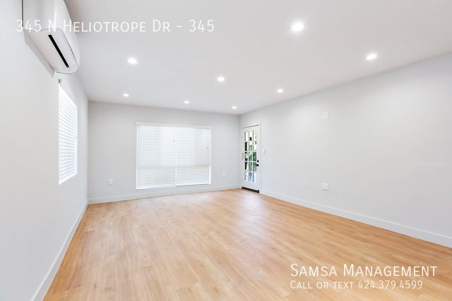 345 N Heliotrope Dr #345 - Photo 6 of 16