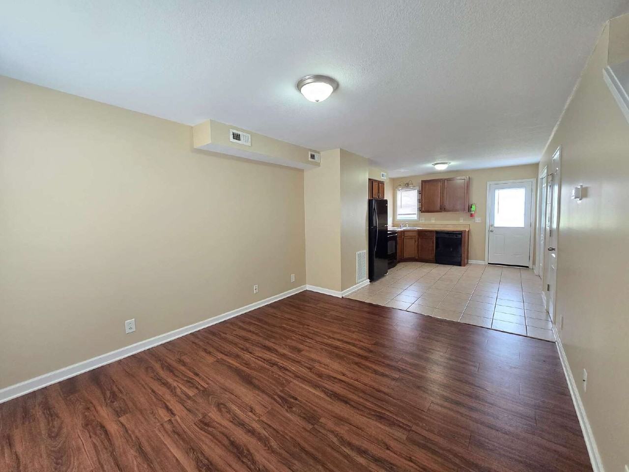 805 Oak Arbor Ct Apt A - Photo 3 of 14