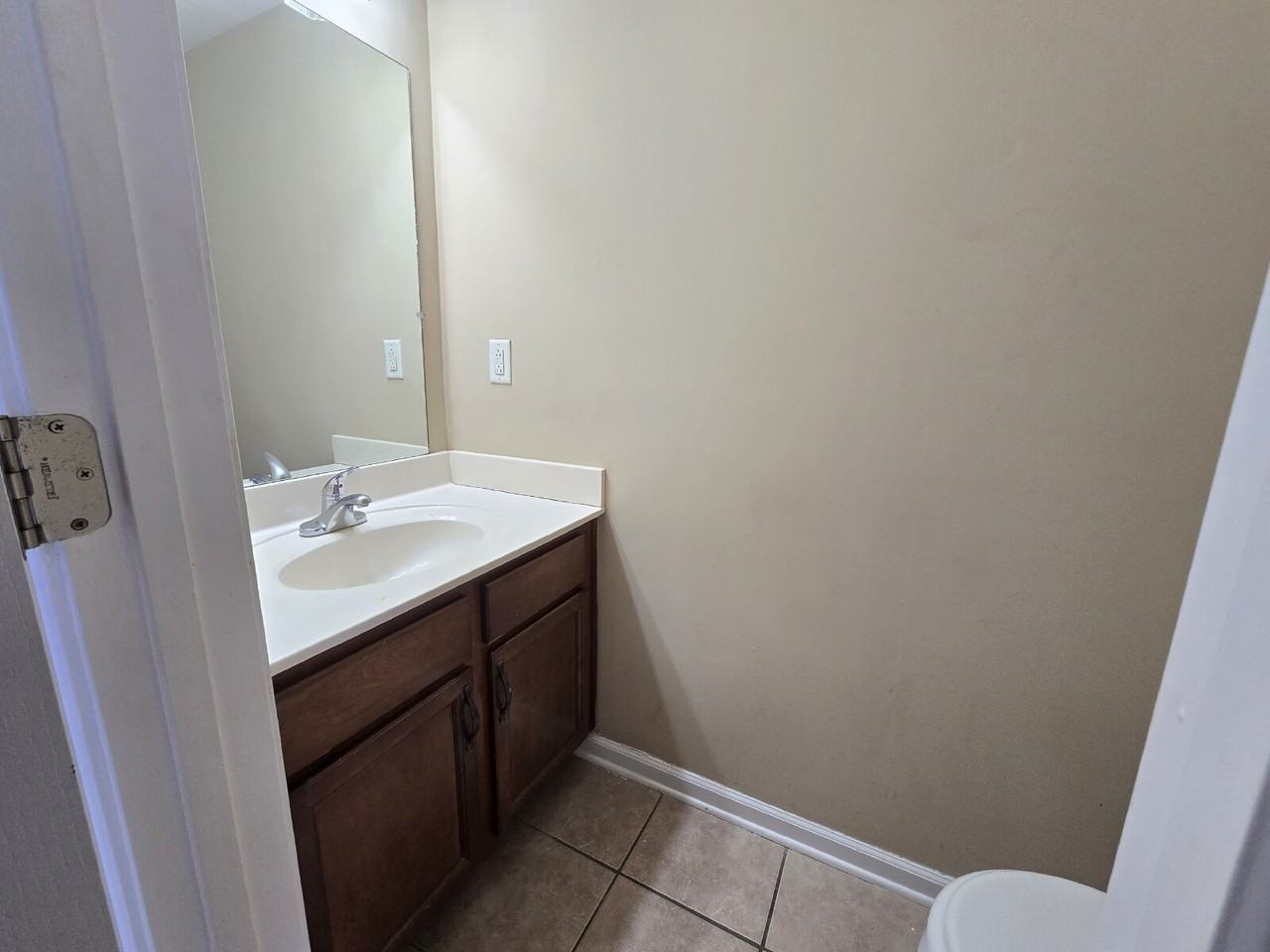 805 Oak Arbor Ct Apt A - Photo 7 of 14
