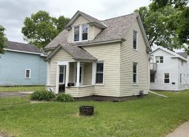 featured image of 424 6th Ave