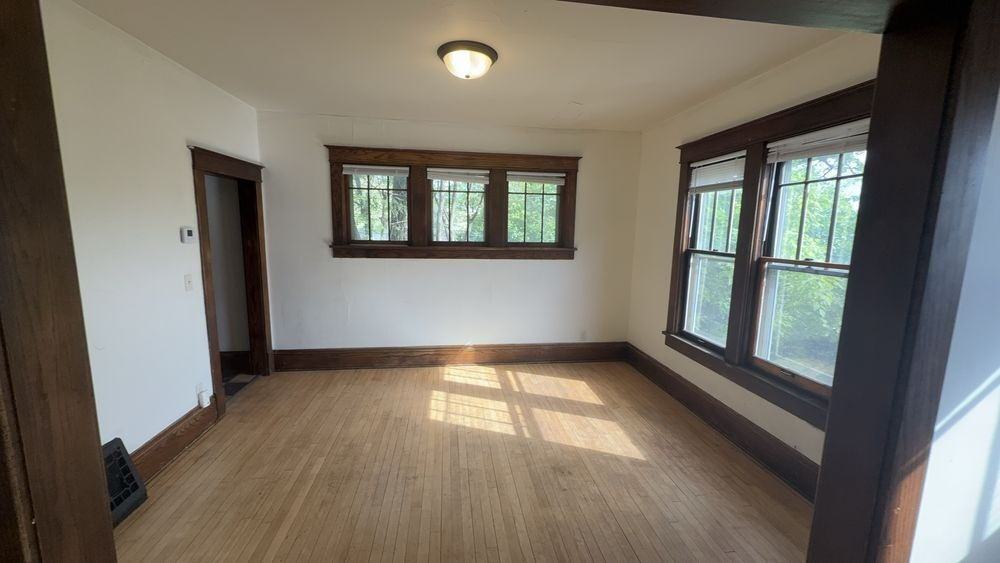 511 Main St - Photo 4 of 25