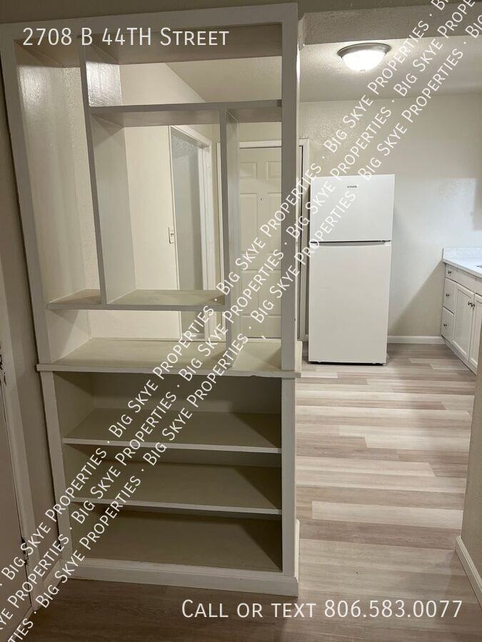 2708 44th St - Photo 5 of 13