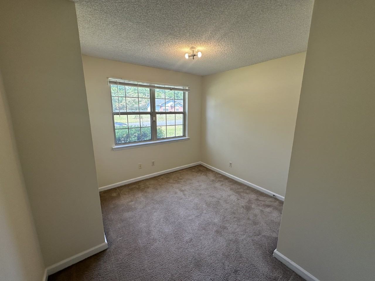 52 Bass Rd - Photo 6 of 9