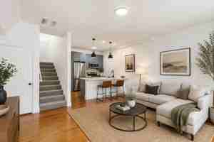 featured image of 1827 Wilcox Ave