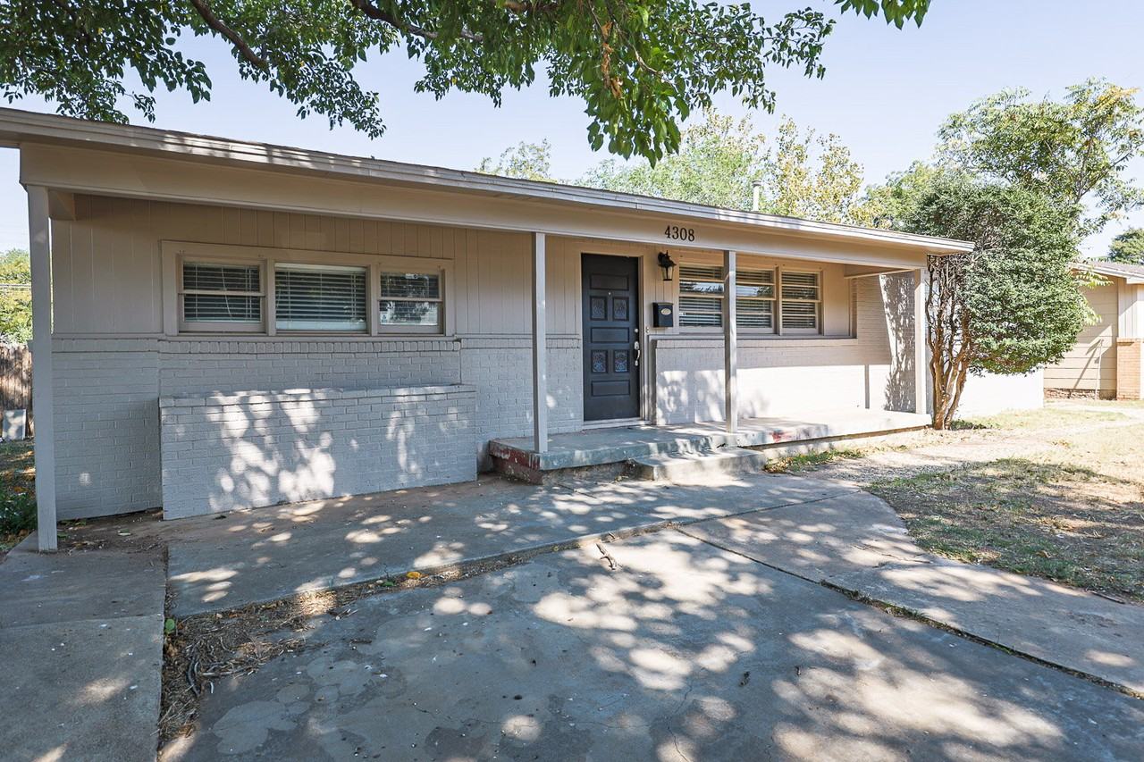 4308 40th St - Photo 2 of 24