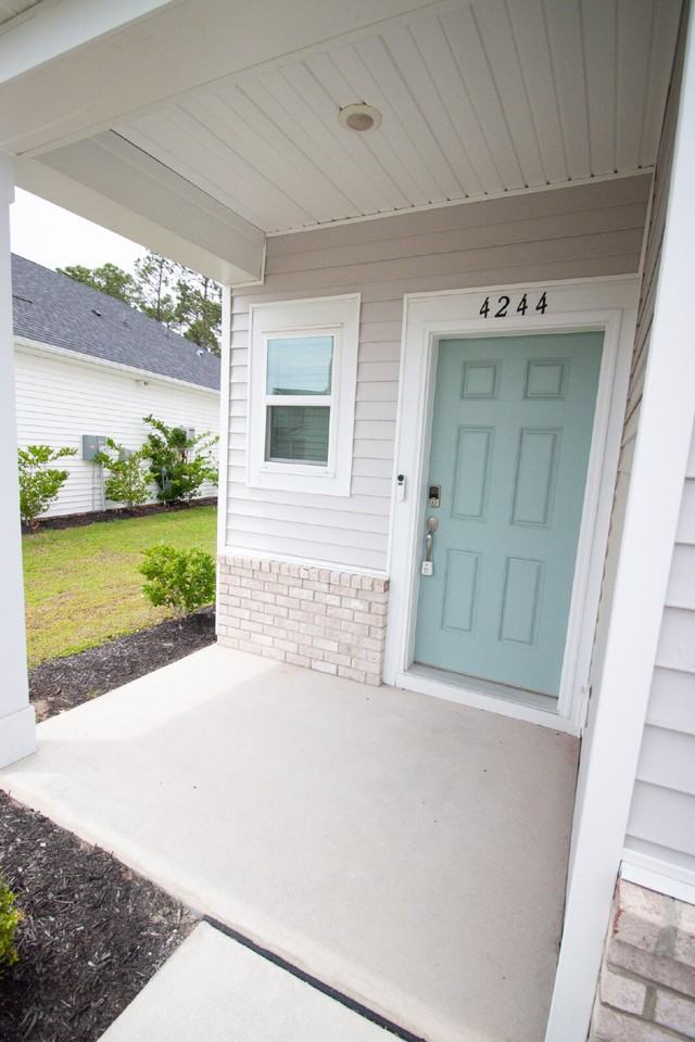 4244 Falls Oaks St - Photo 2 of 41